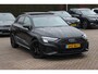 Audi A3 Sportback 45 TFSI e S edition Competition / Trekhaak / Panoramadak / CarPlay / Matrix LED / Keyless / Parkeerhulp V+A / 18'' / Half leder / Navigatie / DAB / Dodehoek / Stoelverwarming / ACC