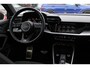 Audi A3 Sportback 45 TFSI e S edition Competition / Trekhaak / Panoramadak / CarPlay / Matrix LED / Keyless / Parkeerhulp V+A / 18'' / Half leder / Navigatie / DAB / Dodehoek / Stoelverwarming / ACC