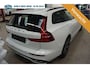 Volvo V60 2.0 T8 AWD R-Design|Trekhaak|Leder|Memory