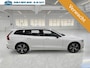 Volvo V60 2.0 T6 Recharge AWD R-Design