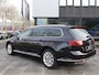 Volkswagen Passat Variant GTE 1.4 TSI PHEV 218PK | Panodak | Vol Leer | 360° | Standkachel | Virtual | IQ Light Matrix LED | Trekhaak | Stoelverwarming V+A+Stuurwiel |