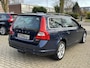 Volvo V70 2.5T 231pk Aut6 Momentum Xenon Bluetooth