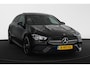 Mercedes-Benz CLA Shooting Brake 200 AMG Line Panoramadak Widescreen Ambiente