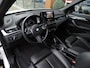 BMW X1 SDrive20i VDL Nedcar Edition 59.000km | Panoramadak | HarmanKardon | Camera | Elektr.klep | Headup | Leer | LED kopl | 19''