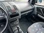Volkswagen Lupo 1.4 bj.2004 Stuur bekr|Radio cd|Nap.