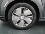 Hyundai Kona Electric EV 64kWh Premium (SOH 100%) - Navigatie -  Camera - Lederen bekleding - Stoelverwarming - Head up - 12 maanden garantie