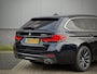 BMW 5-Serie Touring 530e xDrive M-Sport High Executive | Panoramadak | Laserlicht | Harman Kardon | HUD | Achteras Besturing | Elektrische Trekhaak | Adaptive Cruise CoPilot