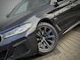 BMW 5-Serie Touring 530e xDrive M-Sport High Executive | Panoramadak | Laserlicht | Harman Kardon | HUD | Achteras Besturing | Elektrische Trekhaak | Adaptive Cruise CoPilot