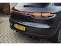 Porsche Macan 2.0 AWD Autom Luxe Leder Panodak Luchtvering Navi Camera LED Kopl Clima Cruise 2x PDC LMV 21 Trekh ENZ NL Auto