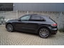 Porsche Macan 2.0 AWD Autom Luxe Leder Panodak Luchtvering Navi Camera LED Kopl Clima Cruise 2x PDC LMV 21 Trekh ENZ NL Auto