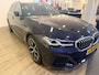 BMW 5-Serie Touring 530e xDrive High Executive Pano I Laserlicht I Leder I M-sport I Sfeer I Display key