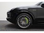 Porsche Cayenne 3.0 E-Hybrid Platinum Edition Sport Chrono Plus, Panoramadak, Luchtvering, Trekhaak, BOSE, 21"