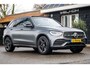 Mercedes-Benz GLC 200 AMG Line I Panodak I Sfeerverlichting I Adaptive Cruise I NL-Auto I NAP I Designo Selenitgrau Magno