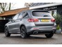 Mercedes-Benz GLC 200 AMG Line I Panodak I Sfeerverlichting I Adaptive Cruise I NL-Auto I NAP I Designo Selenitgrau Magno