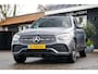 Mercedes-Benz GLC 200 AMG Line I Panodak I Sfeerverlichting I Adaptive Cruise I NL-Auto I NAP I Designo Selenitgrau Magno