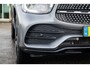 Mercedes-Benz GLC 200 AMG Line I Panodak I Sfeerverlichting I Adaptive Cruise I NL-Auto I NAP I Designo Selenitgrau Magno