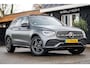 Mercedes-Benz GLC 200 AMG Line I Panodak I Sfeerverlichting I Adaptive Cruise I NL-Auto I NAP I Designo Selenitgrau Magno