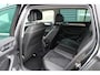Volkswagen Passat Variant 1.5 TSI 150pk DSG Elegance Business R | 18 inch Monterey | Leer Alcantara | Camera achter