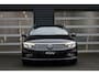 Volkswagen Passat Variant 1.5 TSI 150pk DSG Elegance Business R | 18 inch Monterey | Leer Alcantara | Camera achter