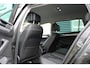 Volkswagen Passat Variant 1.5 TSI 150pk DSG Elegance Business R | 18 inch Monterey | Leer Alcantara | Camera achter