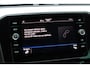 Volkswagen Passat Variant 1.5 TSI 150pk DSG Elegance Business R | 18 inch Monterey | Leer Alcantara | Camera achter