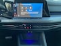 Volkswagen Golf 1.4 eHybrid Style / Automaat / 59.000 Km / Digitaal Dashboard / LED / DAB / Navi / Apple-Carplay&Android-Auto / ELKTR-Bestuurderstoel met massagefunctie / Stuur+Stoelverwarming / Adaptieve Cruise-Control / Climate-Control / Lane-Assist / Flippers / EKTR-Pakket / PDC / LMV 16'' / ENZ.