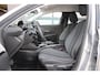 Peugeot 208 Hybrid 100 e-DCS6 Allure Automaat, Navigatie, Applecarpl./Andr. Auto, Keyless entry/Start