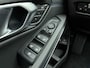 BMW 3-Serie Touring 330e M Sport -HeadUp -Pano Dak -Trekhaak -Harman/Kardon -M Sportrem Rood -Verwarmd Stuur -Stoelen Elektr Memory -Adaptief M Onderstel
