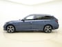 BMW 3-Serie Touring 330e M Sport -HeadUp -Pano Dak -Trekhaak -Harman/Kardon -M Sportrem Rood -Verwarmd Stuur -Stoelen Elektr Memory -Adaptief M Onderstel