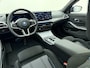 BMW 3-Serie Touring 330e M Sport -HeadUp -Pano Dak -Trekhaak -Harman/Kardon -M Sportrem Rood -Verwarmd Stuur -Stoelen Elektr Memory -Adaptief M Onderstel