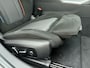 BMW 3-Serie Touring 330e M Sport -HeadUp -Pano Dak -Trekhaak -Harman/Kardon -M Sportrem Rood -Verwarmd Stuur -Stoelen Elektr Memory -Adaptief M Onderstel