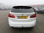 BMW 2-Serie Active Tourer 225xe Executive Sport Line Trekhaak Panoramadak Head-Up Display Achteruitrijcamera Stuuwielverwarming ACC