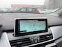 BMW 2-Serie Active Tourer 225xe Executive Sport Line Trekhaak Panoramadak Head-Up Display Achteruitrijcamera Stuuwielverwarming ACC