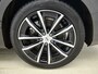 Volvo V60 T6 + Dark | Trekhaak | Sport interieur | Pilot Assist | BLIS |