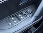 Peugeot 2008 Allure 1.2 PureTech 130PK Parkeersensoren, Stoelverwarming, Cruise control, Climate Control, Apple Carplay, Android Auto
