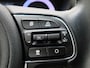 Kia e-Niro ExecutiveLine 64 kWh | Stoel & Stuur Verwarming | Stoel Koeling | Elek. Stoelen | JBL | Navigatie | Climate Control | 3 FASE!