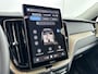 Volvo XC60 T6 Recharge Plus Bright | 19" | 360 Camera | Trekhaak | Elektr. verst. Stoelen | Adaptieve Cruise | BLIS | Getint glas | Stoel/stuurverwarming