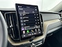 Volvo XC60 T6 Recharge Plus Bright | 19" | 360 Camera | Trekhaak | Elektr. verst. Stoelen | Adaptieve Cruise | BLIS | Getint glas | Stoel/stuurverwarming