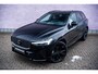 Volvo XC60 2.0 T6 Plug-in hybrid AWD Plus Black Edition | Luchtvering | Stoel-/Stuurverwarming | Schuif-/kanteldak | Head up Display | 360 camera | Getint glas | Adaptive cruise Control | Dodehoekdetectie | Keyless entry |
