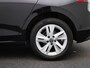 Volkswagen Golf 1.0 TSI Life Business