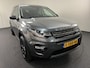 Land Rover Discovery Sport 2.0 TD4 SE Climate / Cruise / Navi / Trekhaak / Camera / Stoelverw / Extra winterset op velg