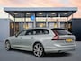 Volvo V90 T8 Recharge Ultra Dark | 20" | Luchtvering | Geventileerd Nappa | Massagestoelen | Trekhaak | Bowers & Wilkins | 360 Camera | Head-up | Elektr. verst. Stoelen | Panoramadak
