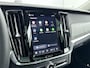 Volvo V90 T8 Recharge Ultra Dark | 20" | Luchtvering | Geventileerd Nappa | Massagestoelen | Trekhaak | Bowers & Wilkins | 360 Camera | Head-up | Elektr. verst. Stoelen | Panoramadak