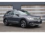 Volkswagen Tiguan 1.5 TSI 150pk DSG Elegance | Trekhaak wegklapbaar | Panoramadak | Camera |