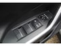 Toyota RAV4 2.5 HYBRID AWD BI-TONE STOEL-STUUR & RUITENWISSER VERW EL-ACHTERKLEP P.SENSOREN V+A LED KEYLESS PRIVACY GLASS