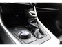 Toyota RAV4 2.5 HYBRID AWD BI-TONE STOEL-STUUR & RUITENWISSER VERW EL-ACHTERKLEP P.SENSOREN V+A LED KEYLESS PRIVACY GLASS