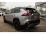 Toyota RAV4 2.5 HYBRID AWD BI-TONE STOEL-STUUR & RUITENWISSER VERW EL-ACHTERKLEP P.SENSOREN V+A LED KEYLESS PRIVACY GLASS
