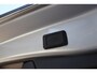 Toyota RAV4 2.5 HYBRID AWD BI-TONE STOEL-STUUR & RUITENWISSER VERW EL-ACHTERKLEP P.SENSOREN V+A LED KEYLESS PRIVACY GLASS
