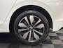 Volkswagen Golf 1.5 e tsi Hybrid GOAL Edition Half leder, Navi, Winterpakket, Virtual desk, Sfeerverlichting, Keyless start, Cruise control, Parkeersensoren