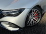 Mercedes-Benz EQE AMG 53 4-Matic+ 90 kWh | Achterasbesturing | Distronic | Elek. verstelbare voorstoelen met geheugen | AMG Driver's pakket | Stoelventilatie en verwarming voor | Head-up display | Luchtvering | Burmester 3D-Surround